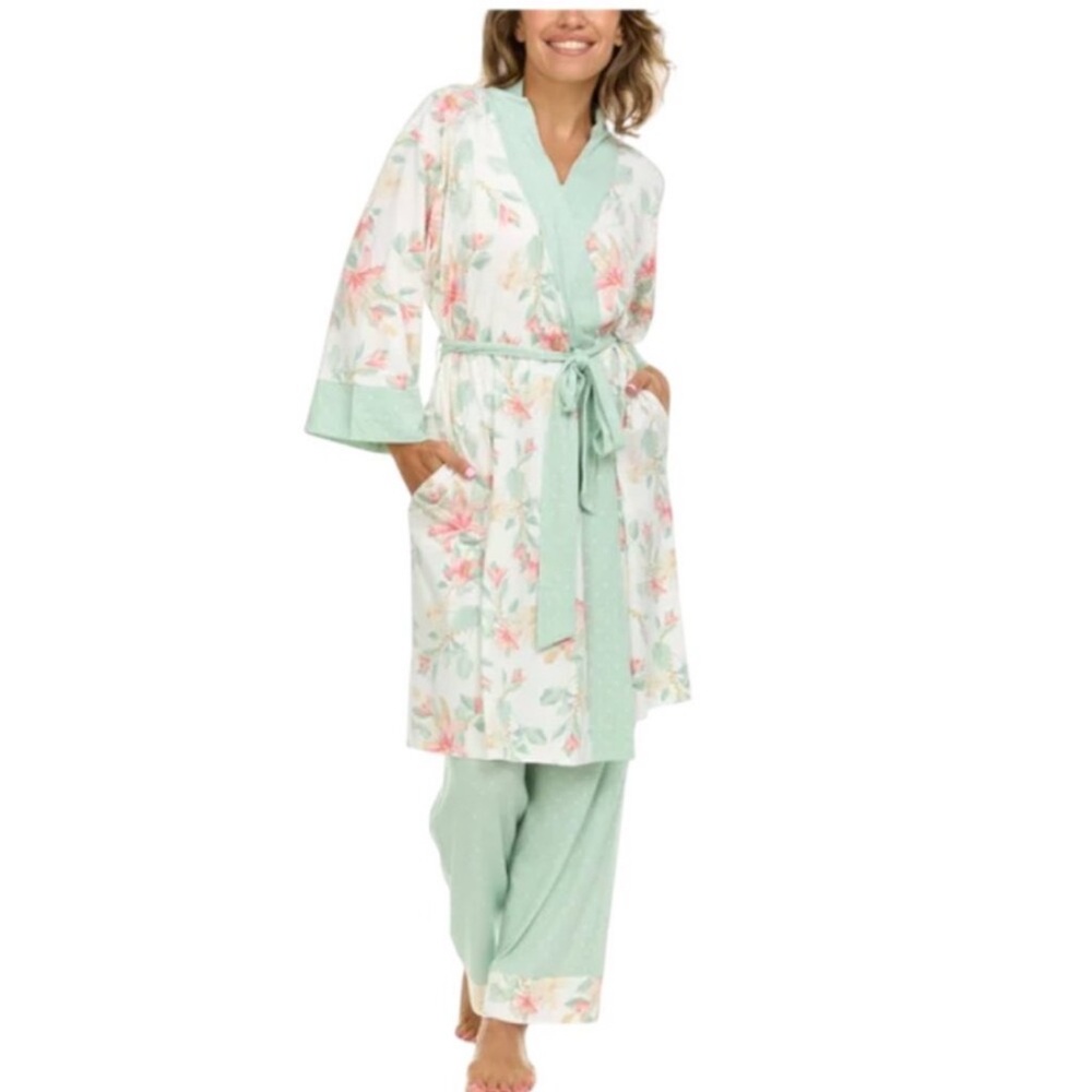 XL: Flora Nikrooz 3pc PJ Set 
Mint Floral
